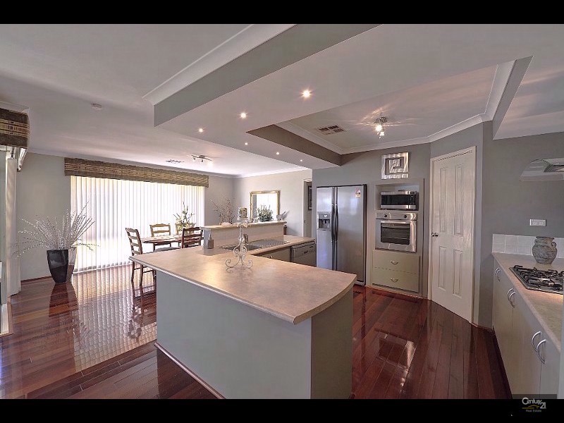 17 Tamcrest Loop, Meadow Springs WA 6210