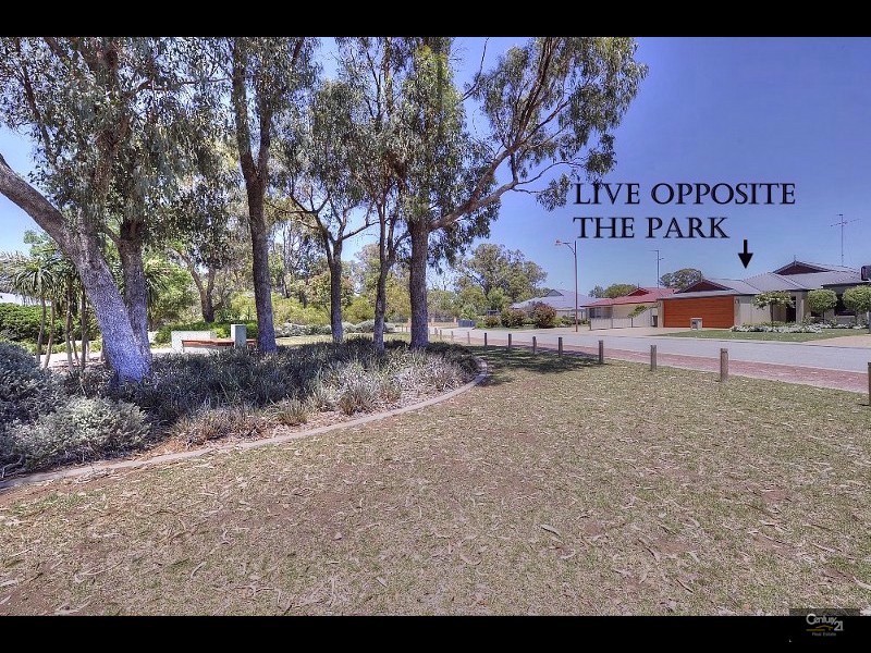 17 Tamcrest Loop, Meadow Springs WA 6210