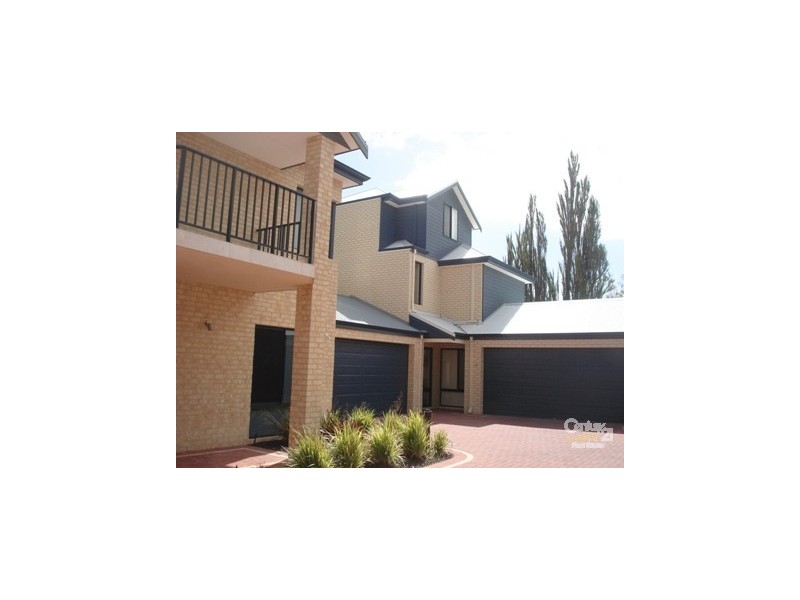 8 Shannon Street, Mandurah WA 6210