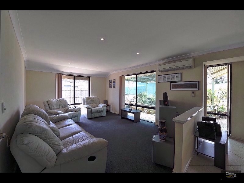 8 Castaway Cove, Halls Head WA 6210