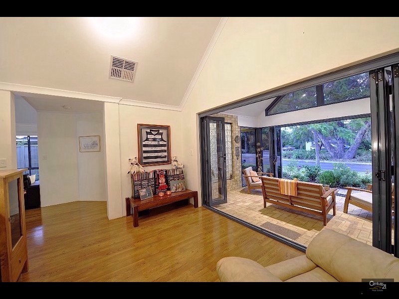 17 Coco Drive, Falcon WA 6210