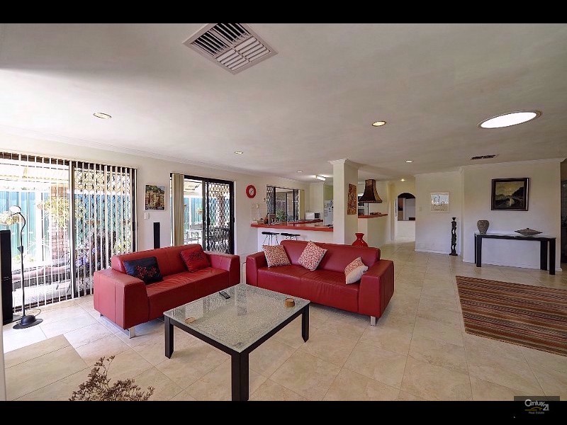 34 Sievewright Street, Silver Sands WA 6210