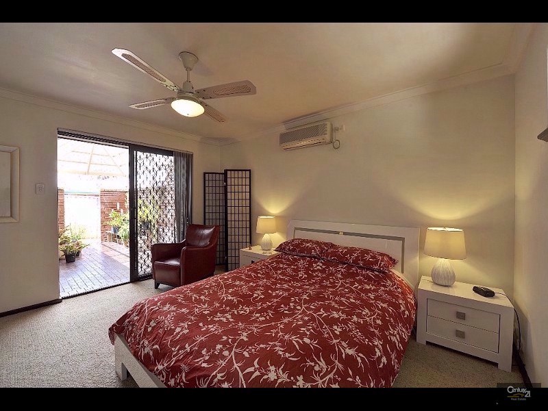 34 Sievewright Street, Silver Sands WA 6210