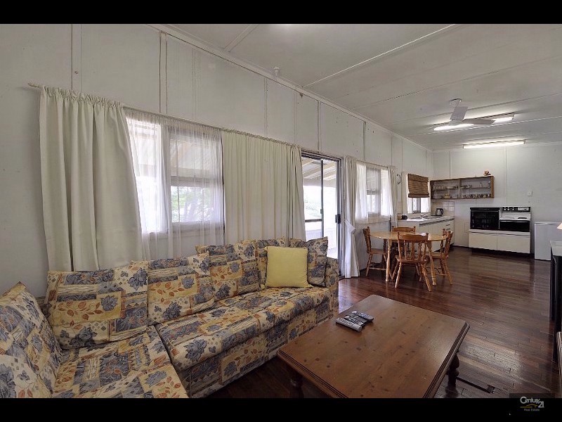 1A Charon Road, Falcon WA 6210