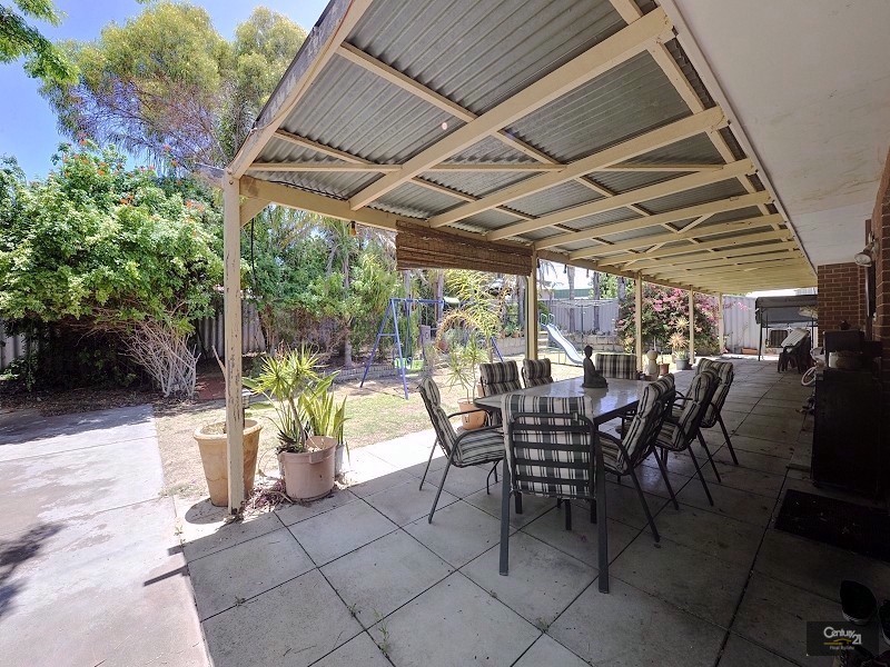 3 Lowden Road, Greenfields WA 6210