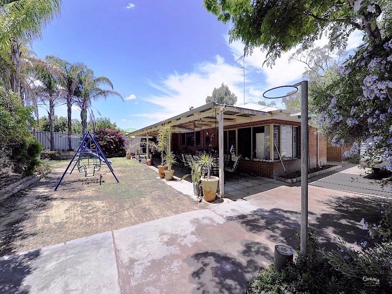 3 Lowden Road, Greenfields WA 6210