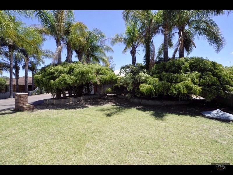 3 Lowden Road, Greenfields WA 6210