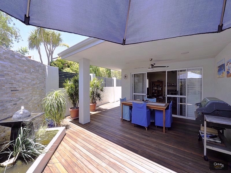 16 McKerracher Street, Dudley Park WA 6210