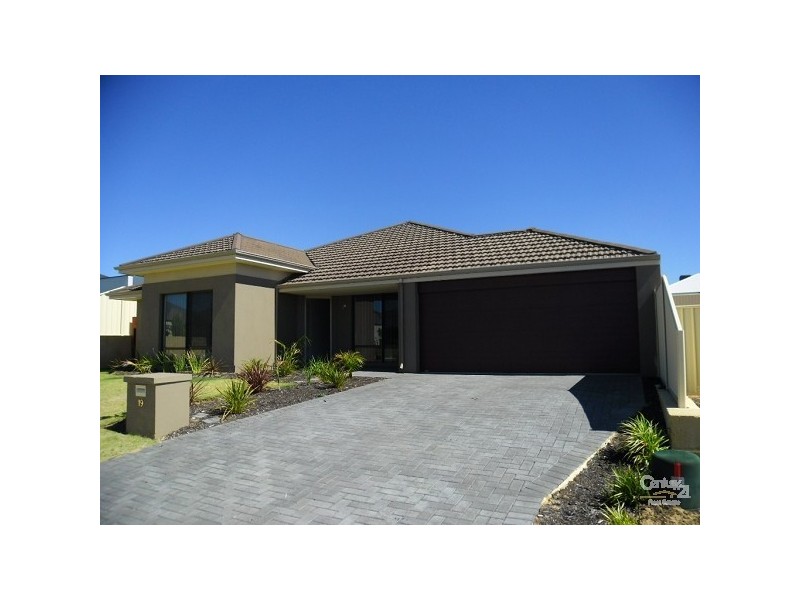 19 Woorabinda RIse  LAKELANDS, Mandurah WA 6210
