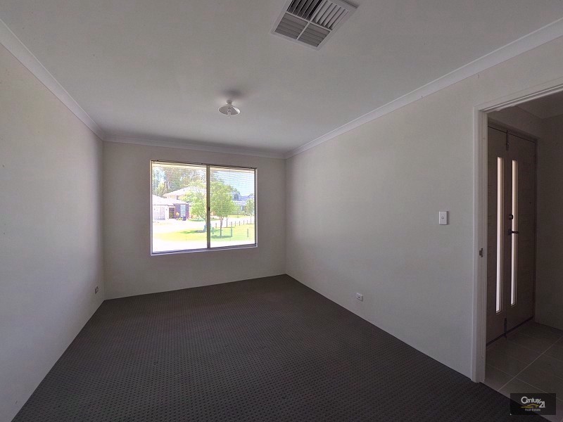 6 Bunker Retreat, Meadow Springs WA 6210