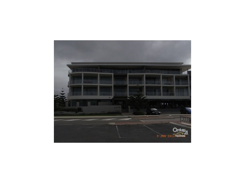 17/11 Halls Head, Mandurah WA 6210