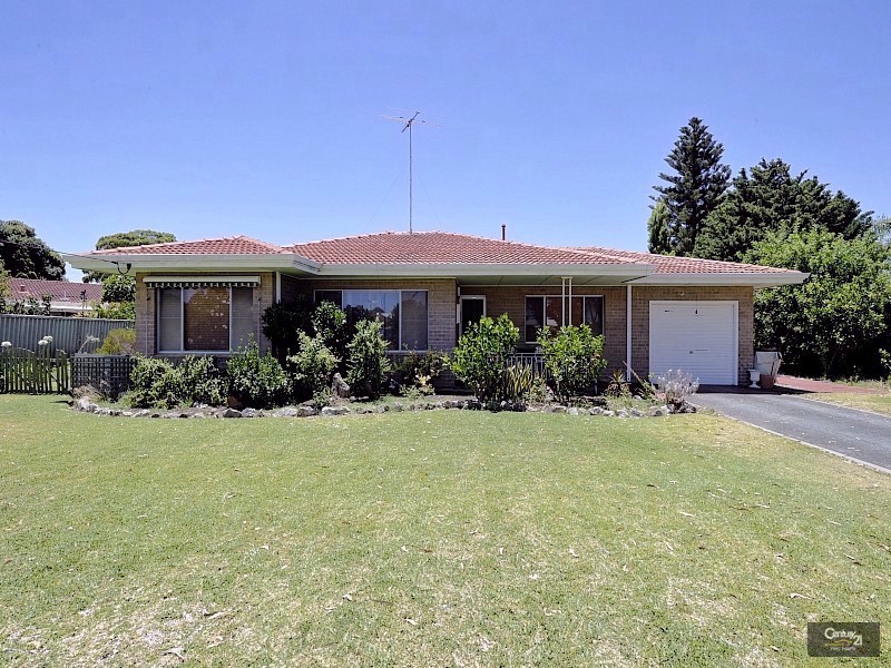 2 Gillark Street, Dudley Park WA 6210