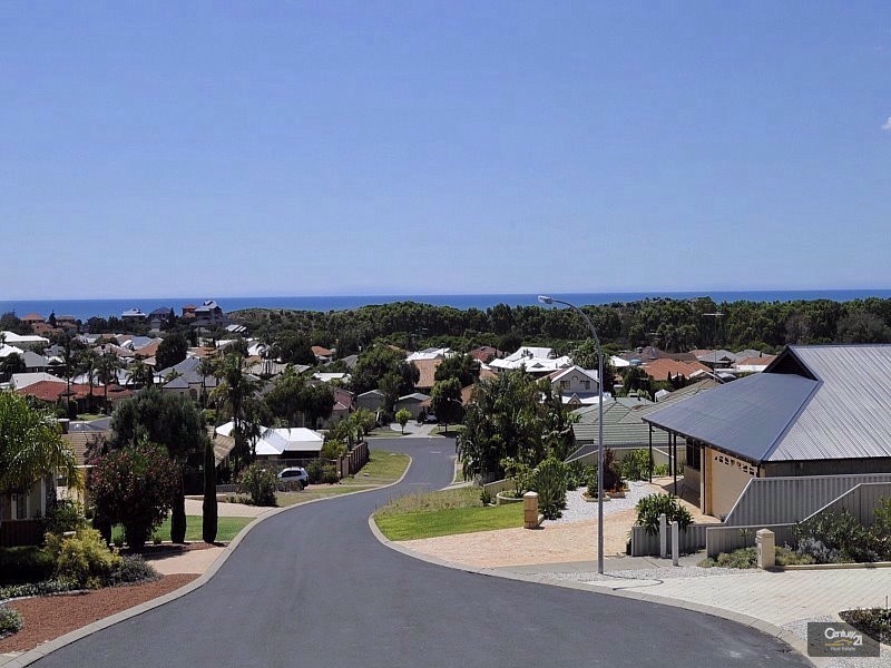 7 Dryandra Place, Halls Head WA 6210