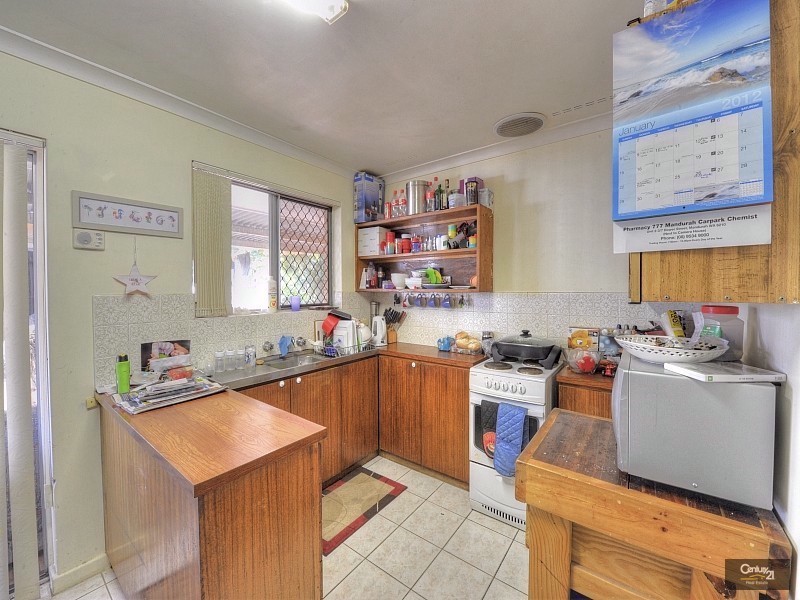 14 Hennessy Place, Mandurah WA 6210