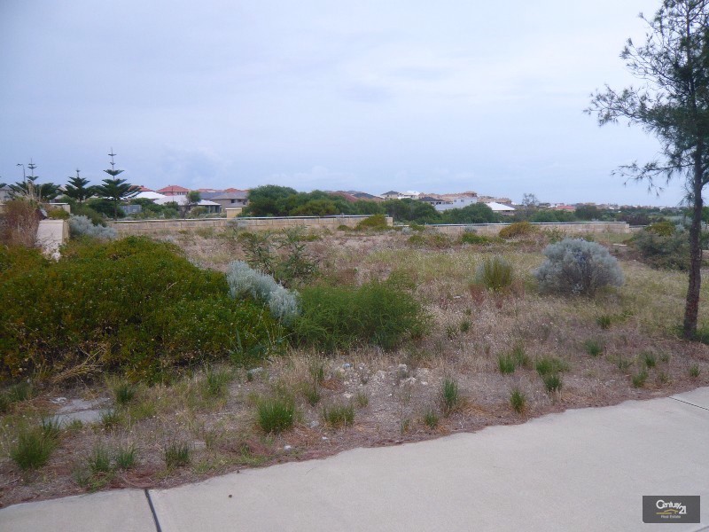 3 Lakeway Retreat, Dawesville WA 6211