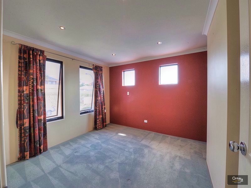 18 Nannup Close, Dawesville WA 6211