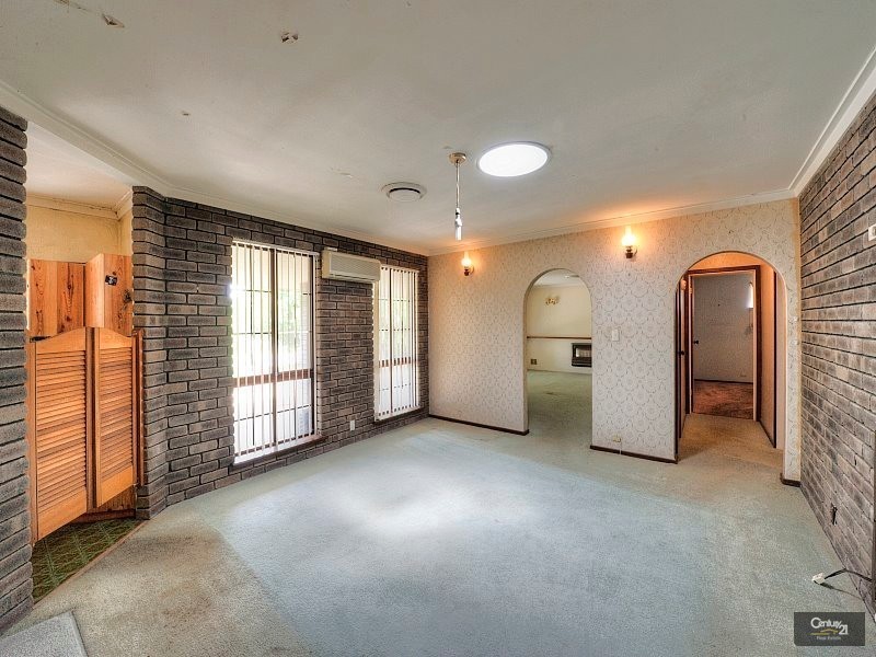 28 Churchill Ave, Dudley Park WA 6210