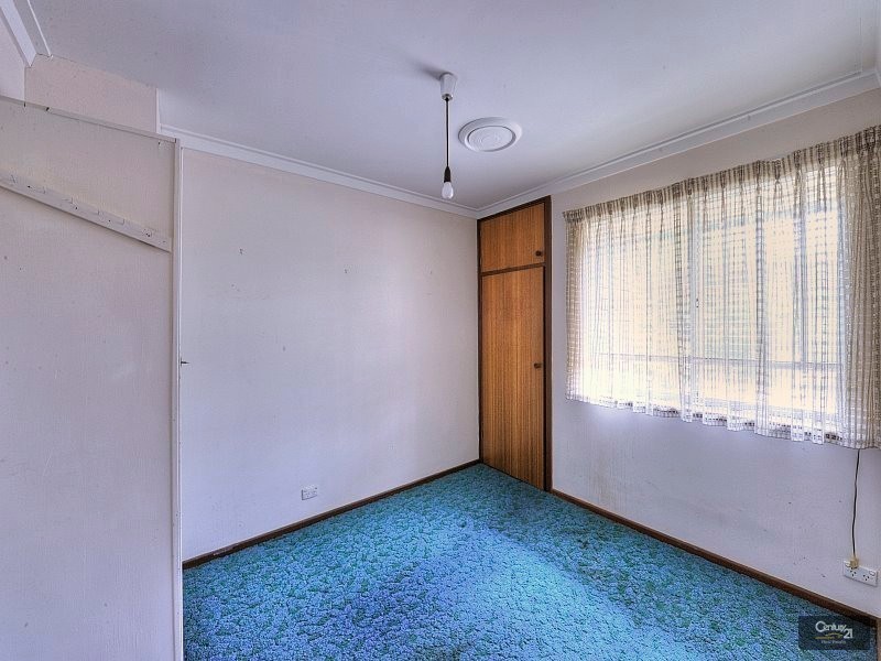 28 Churchill Ave, Dudley Park WA 6210