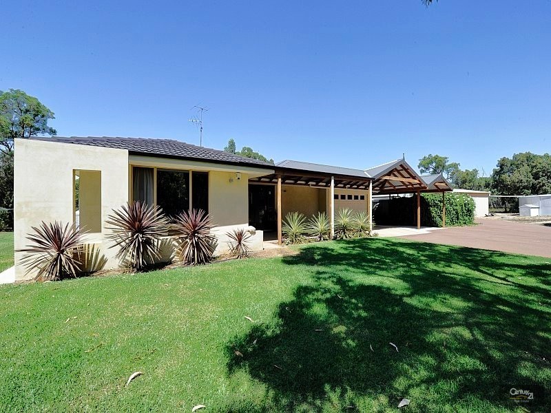 117 Woodland Parade, Stake Hill WA 6181