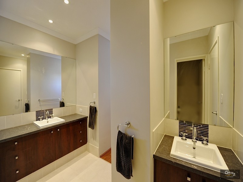 46 Governor Drive, Falcon WA 6210