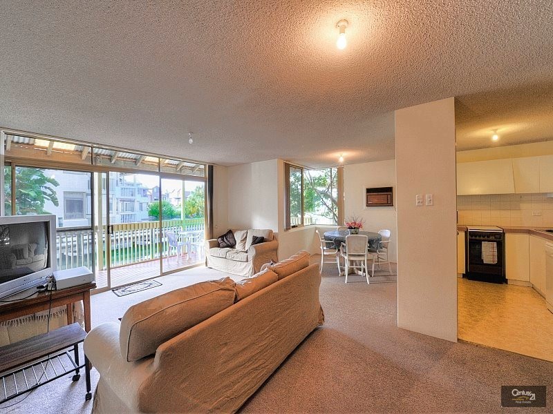 1/132 Mandurah Terrace, Mandurah WA 6210