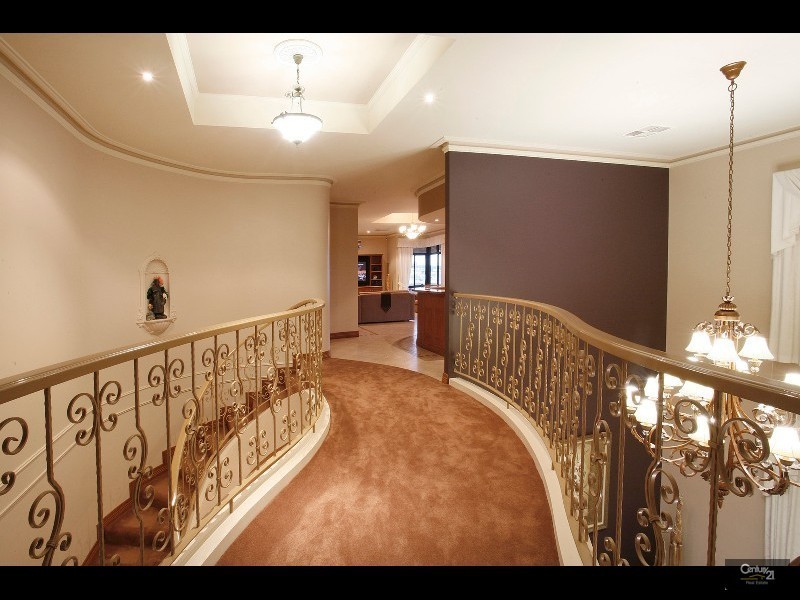 9 Captain Court, Wannanup WA 6210