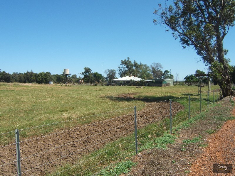 209 Clifton Road, Yarloop WA 6218