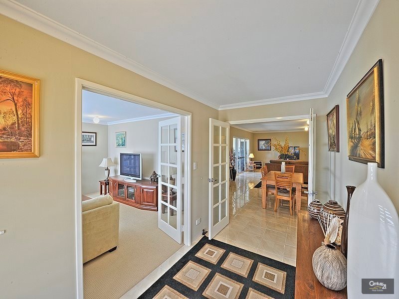 18 Bridgewater Boulevard, Erskine WA 6210