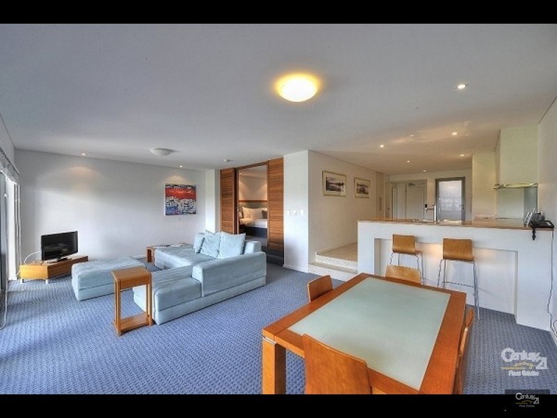 3/16 Dolphin Drive, Mandurah WA 6210