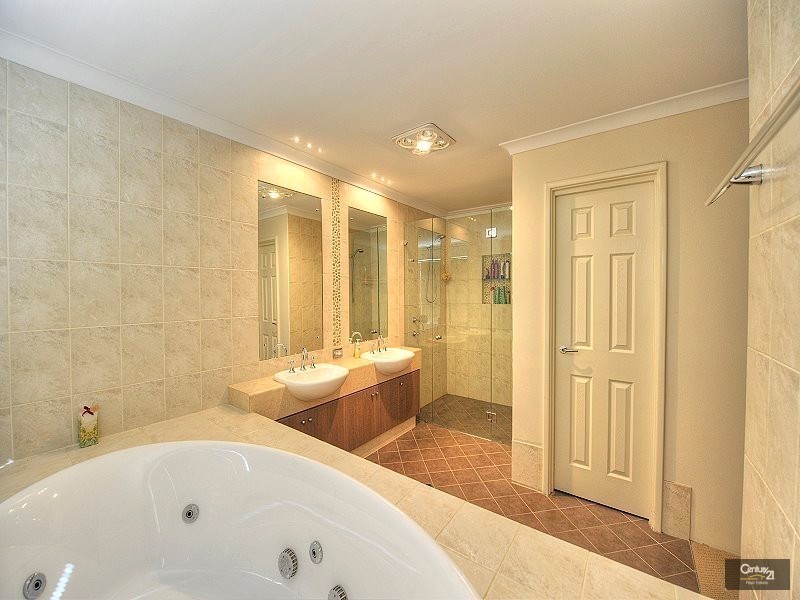 143 Yindana Blvd, Lakelands WA 6180