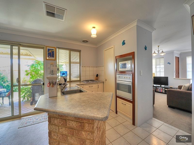 8A Chepstow Drive, Mandurah WA 6210