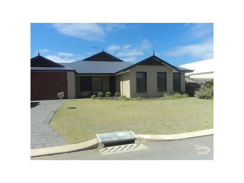 30 Senecio Way, HALLS HEAD, Mandurah WA 6210