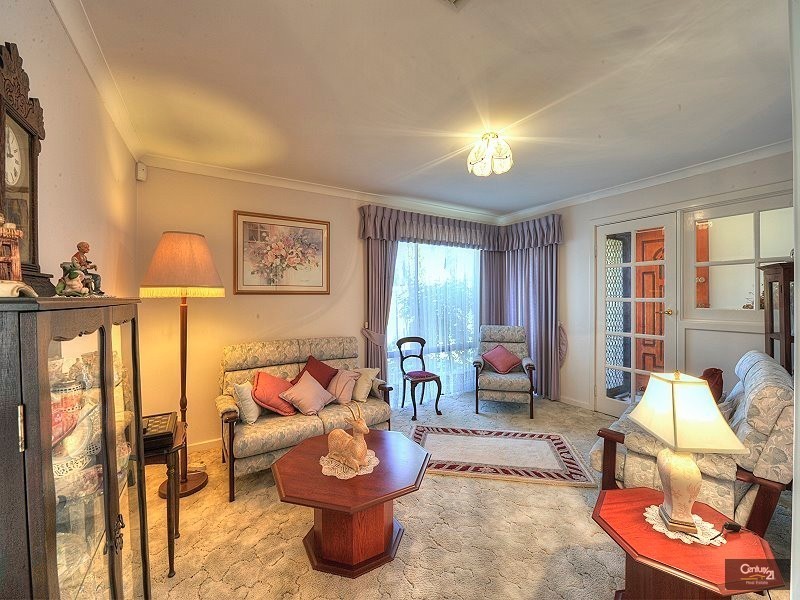 11 Foster Road, Coodanup WA 6210