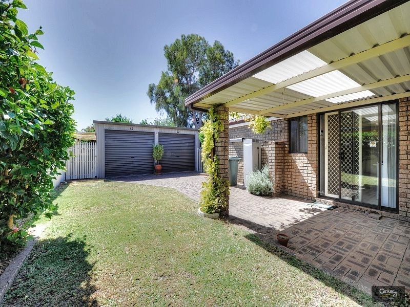 11 Foster Road, Coodanup WA 6210