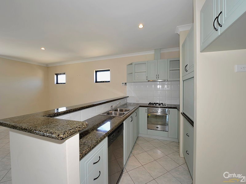 1/28 Davey Street, Mandurah WA 6210