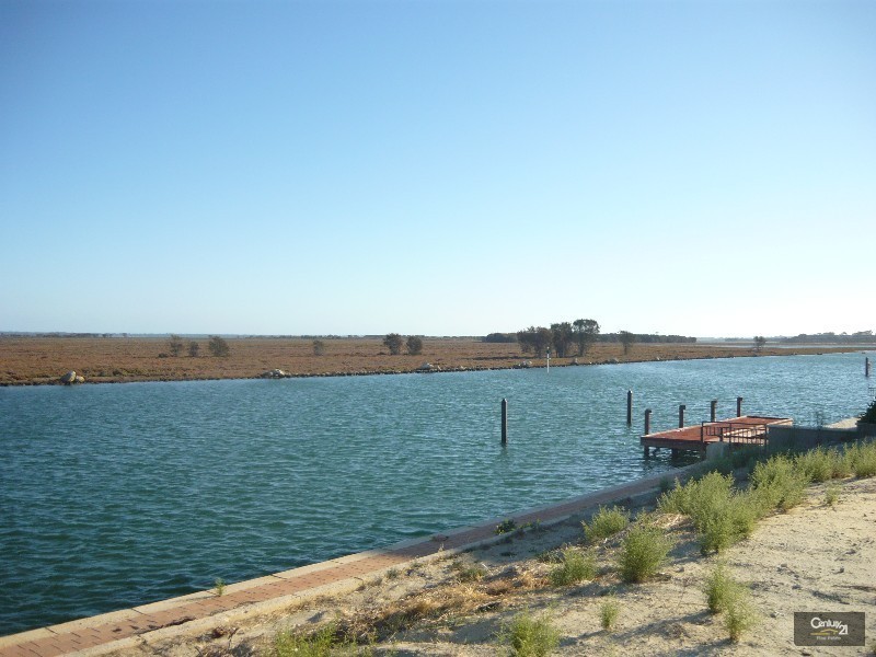 49 Erins Isle, Dudley Park WA 6210