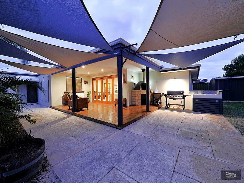 107 Murdoch Drive, Singleton WA 6175