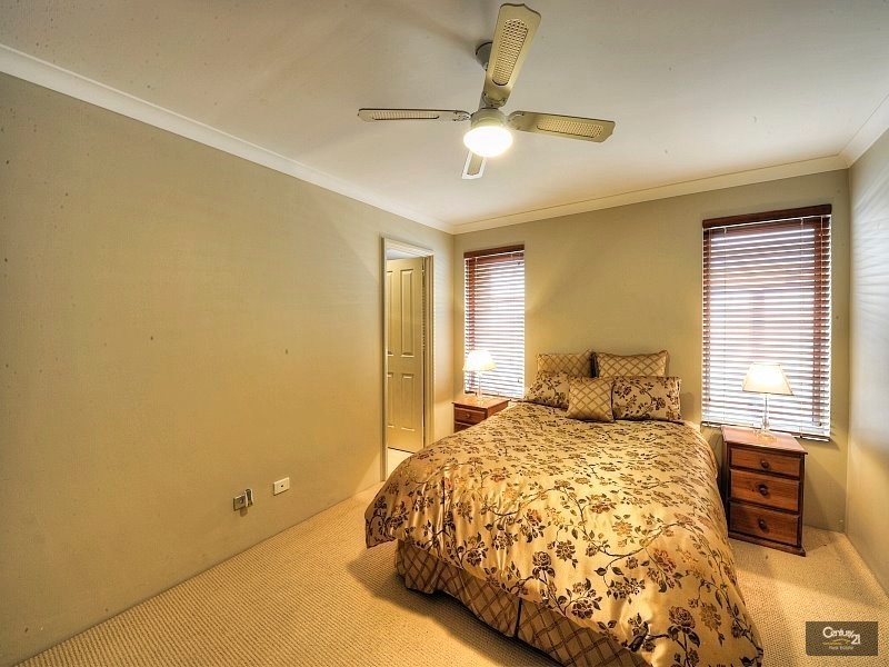 19 Tamcrest Loop, Meadow Springs WA 6210