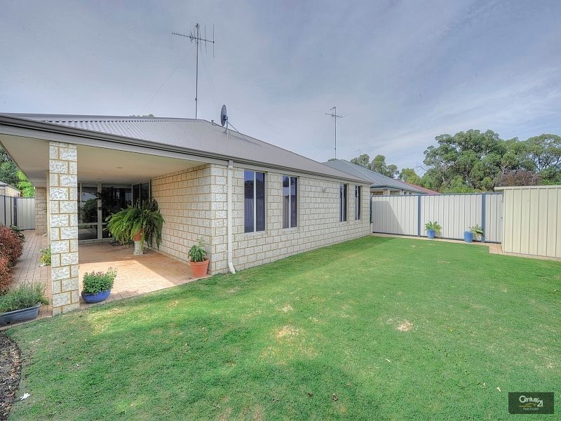 19 Tamcrest Loop, Meadow Springs WA 6210