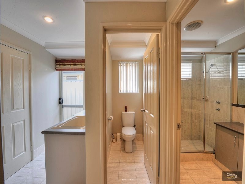 19 Tamcrest Loop, Meadow Springs WA 6210