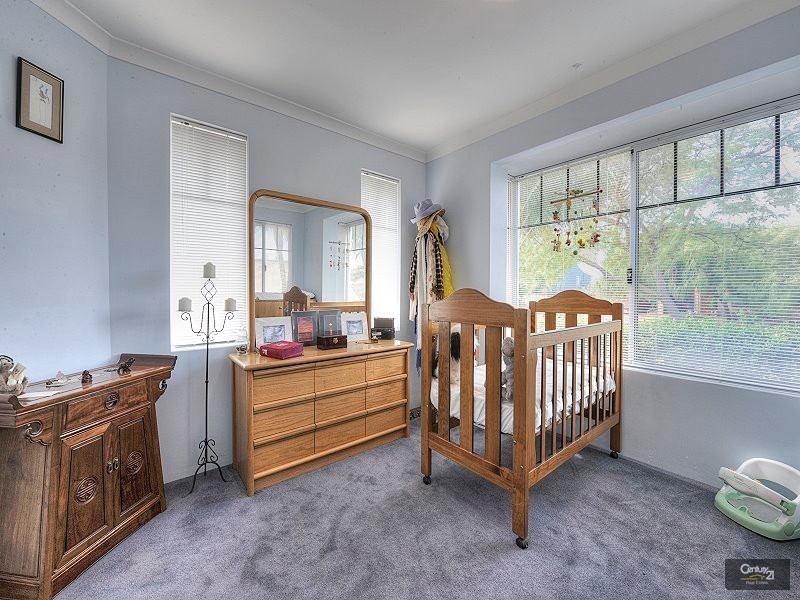 17 Success Street, Madora Bay WA 6210