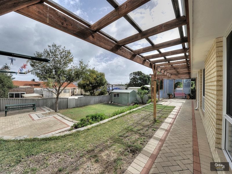 17 Success Street, Madora Bay WA 6210