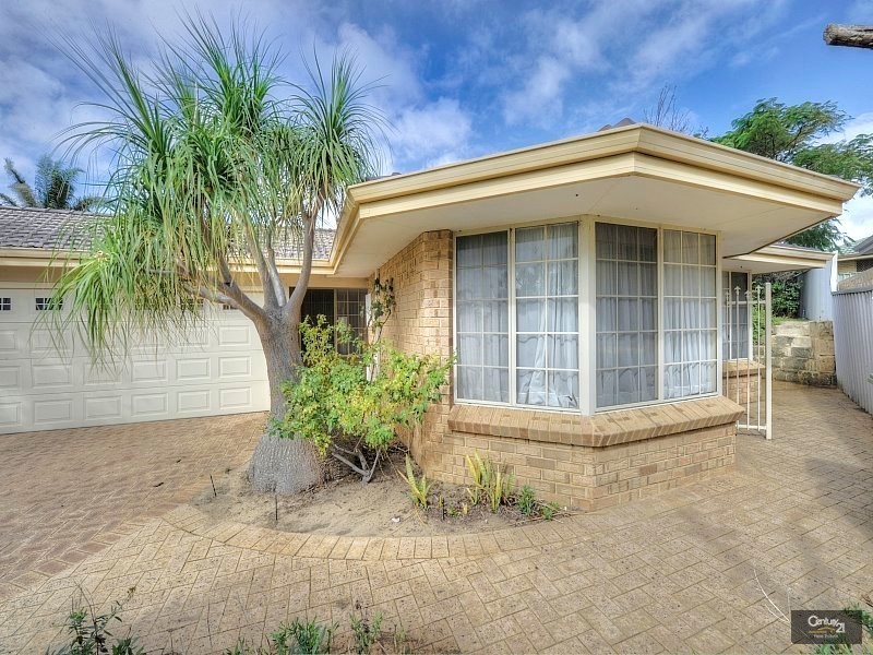 2/9 Berrigan Row, Halls Head WA 6210