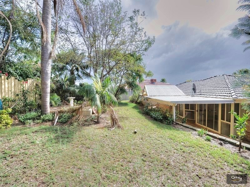 2/9 Berrigan Row, Halls Head WA 6210