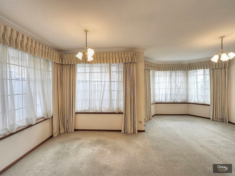 2/9 Berrigan Row, Halls Head WA 6210