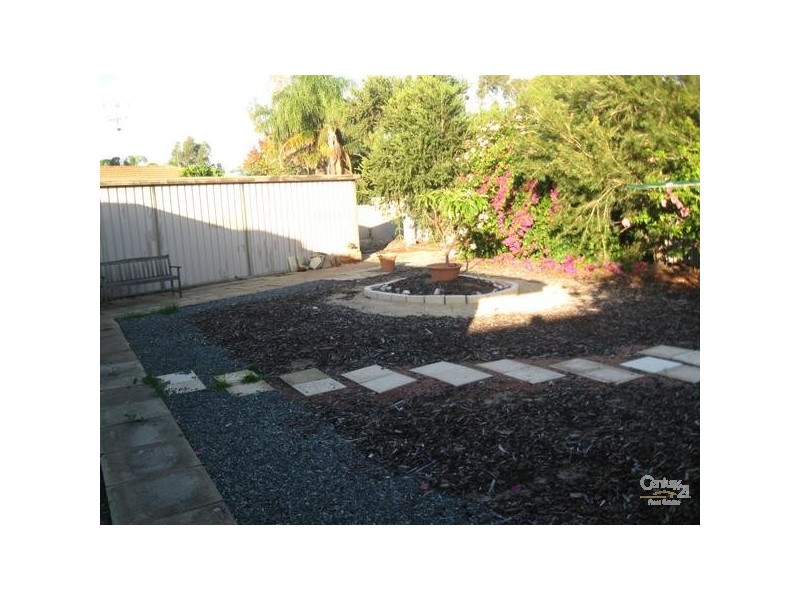 2 McMahon Court HALLS HEAD, Mandurah WA 6210