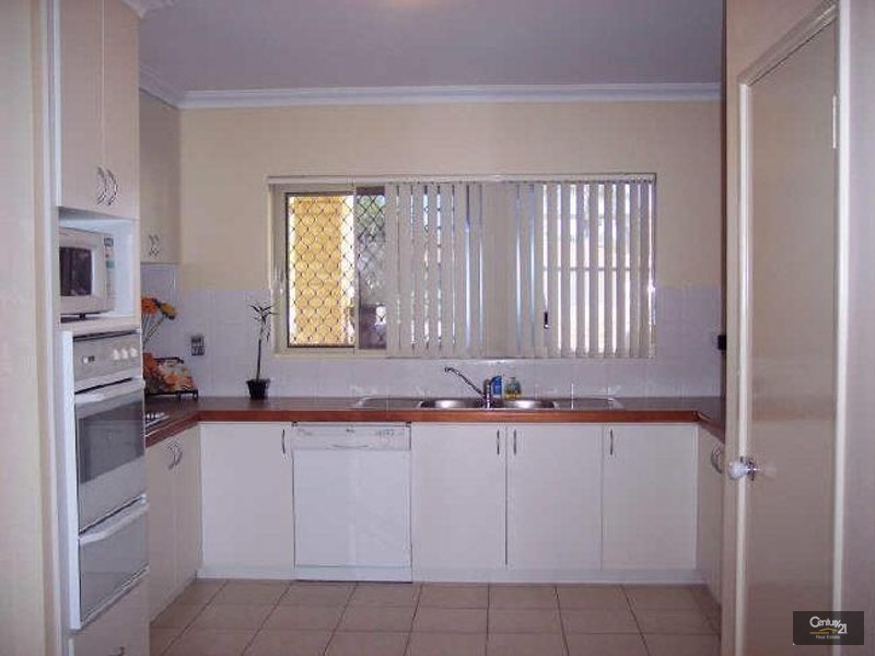 23 Canterbury Terrace, Meadow Springs WA 6210