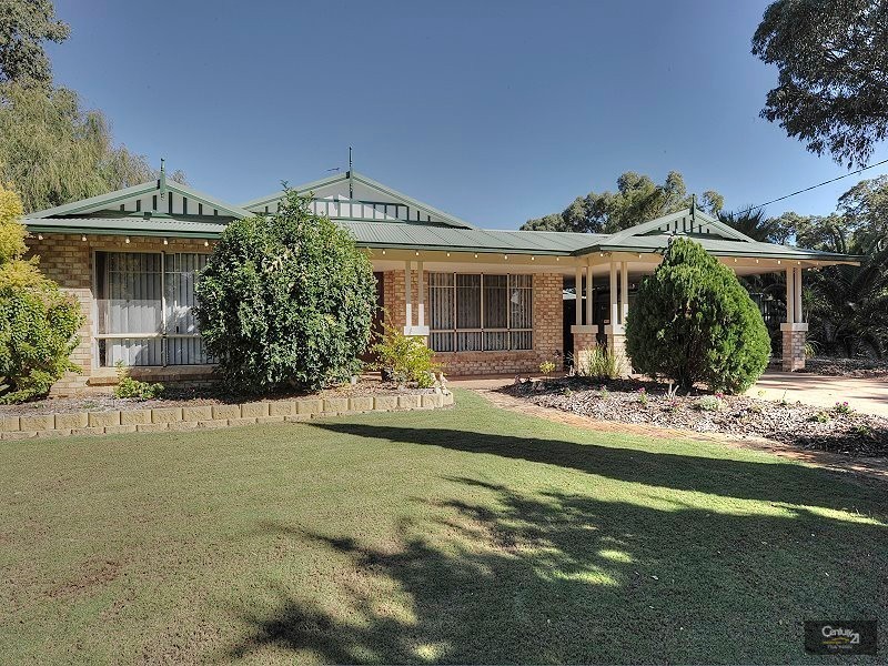 22 Carrick Cross, Country Roads, Greenfields WA 6210