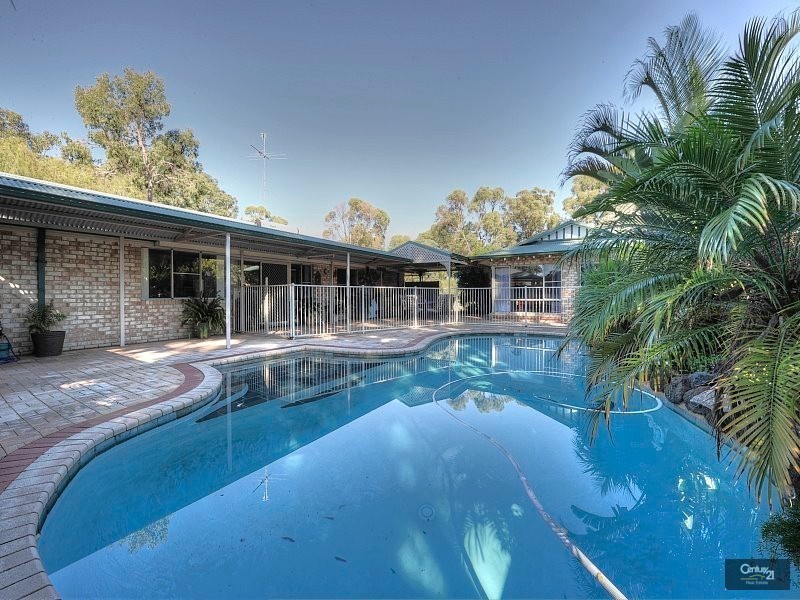 22 Carrick Cross, Country Roads, Greenfields WA 6210