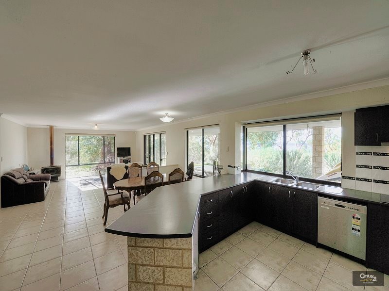 7 Harvey View Drive, Herron WA 6211